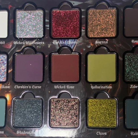 Easley Reigns Underland Palette - Picture 3 of 3